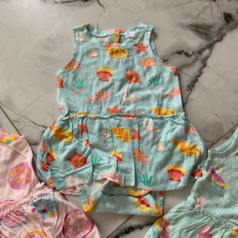 Colorful Baby Rompers Set - Picture 3 of 4